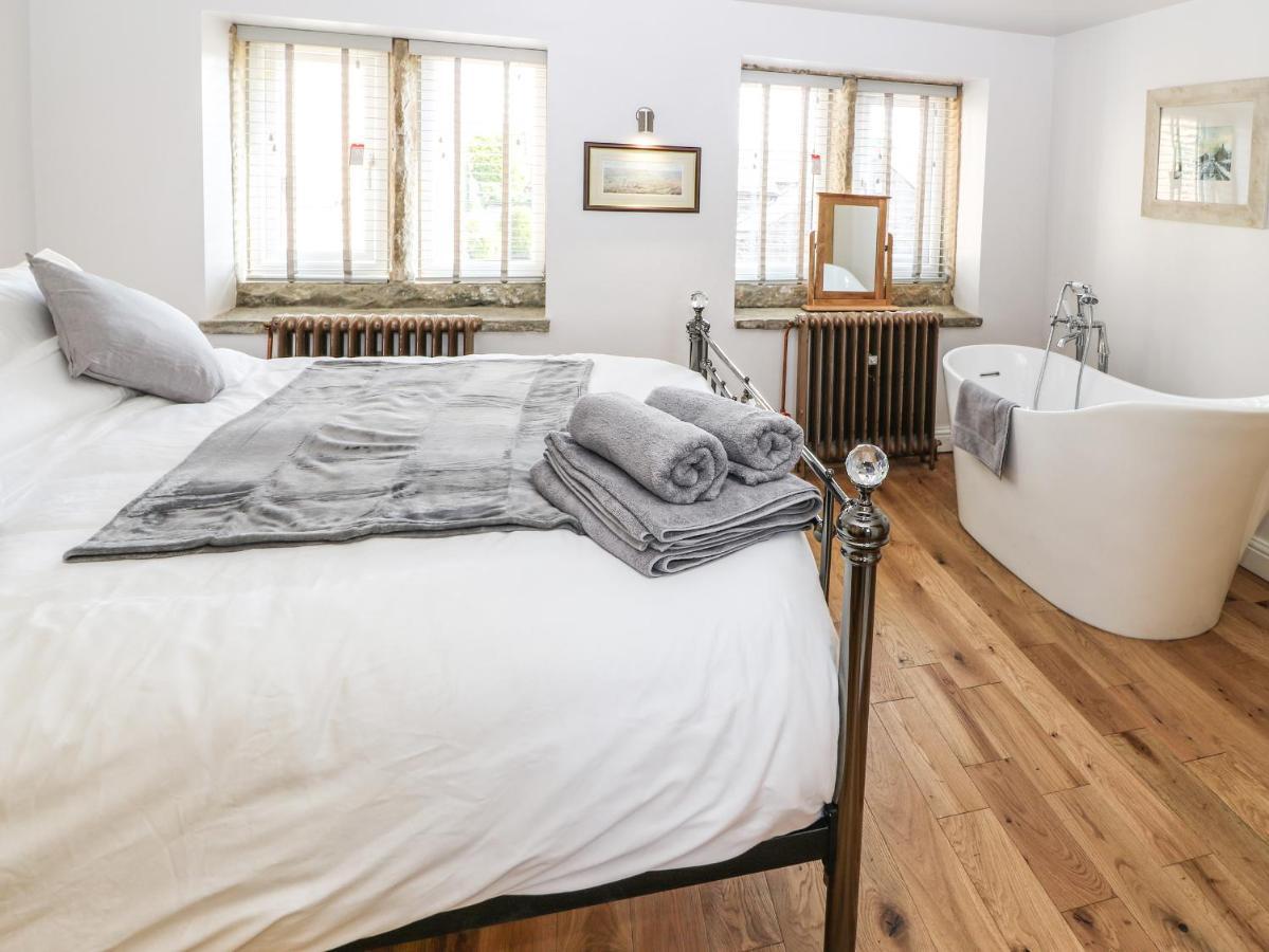 Ha'Penny Cottage Холмфирт Экстерьер фото